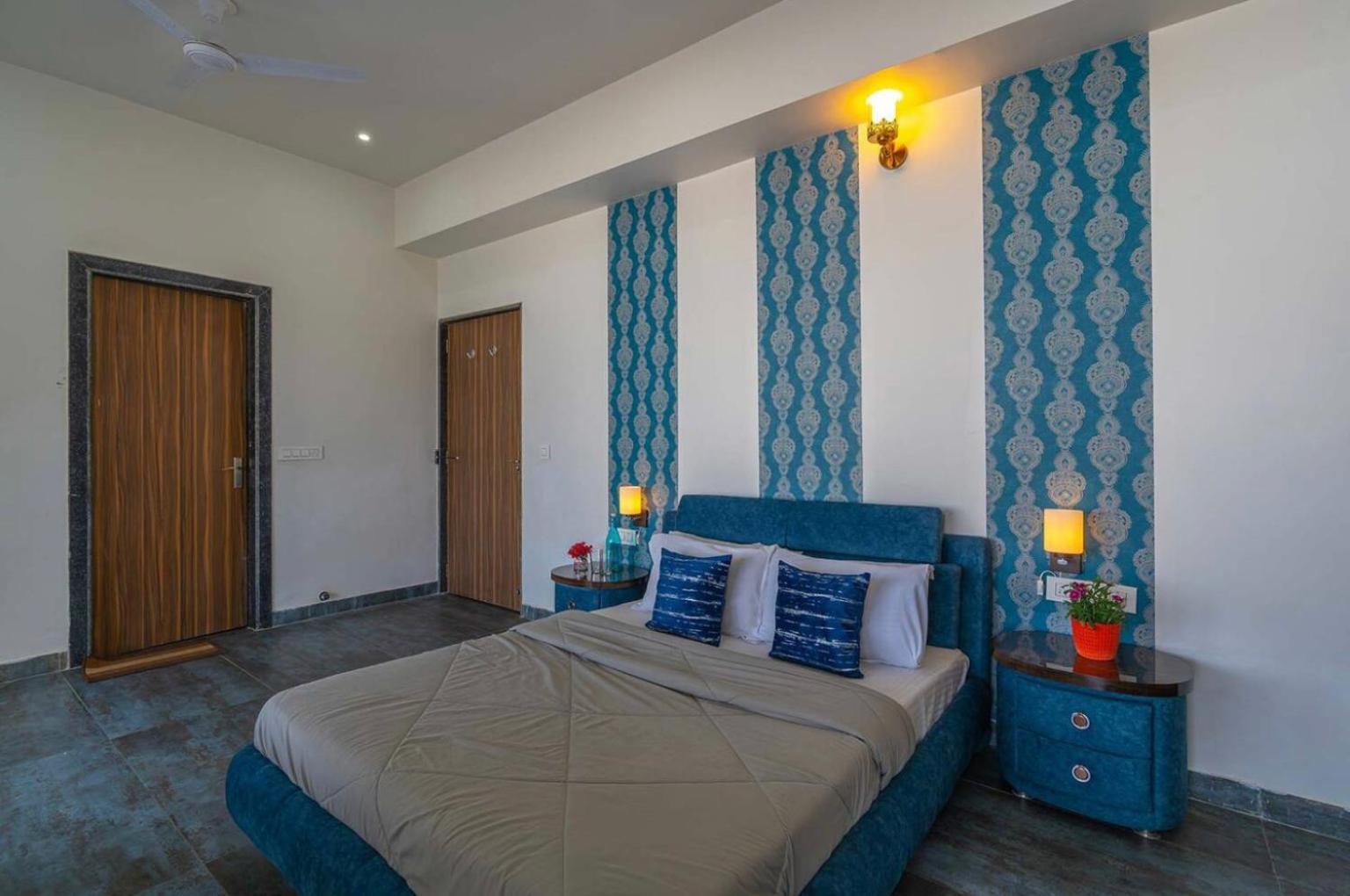 Iris Heaven'Z By Radha Rani Resort Jaipur Bagian luar foto